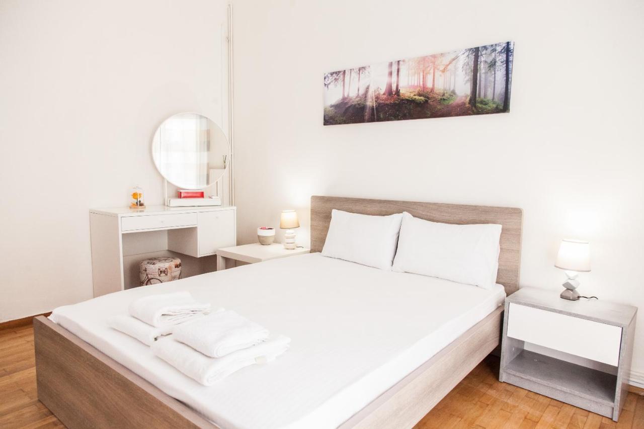 Cozy Apartment Near Stavros Niarchos Park 아테네 외부 사진